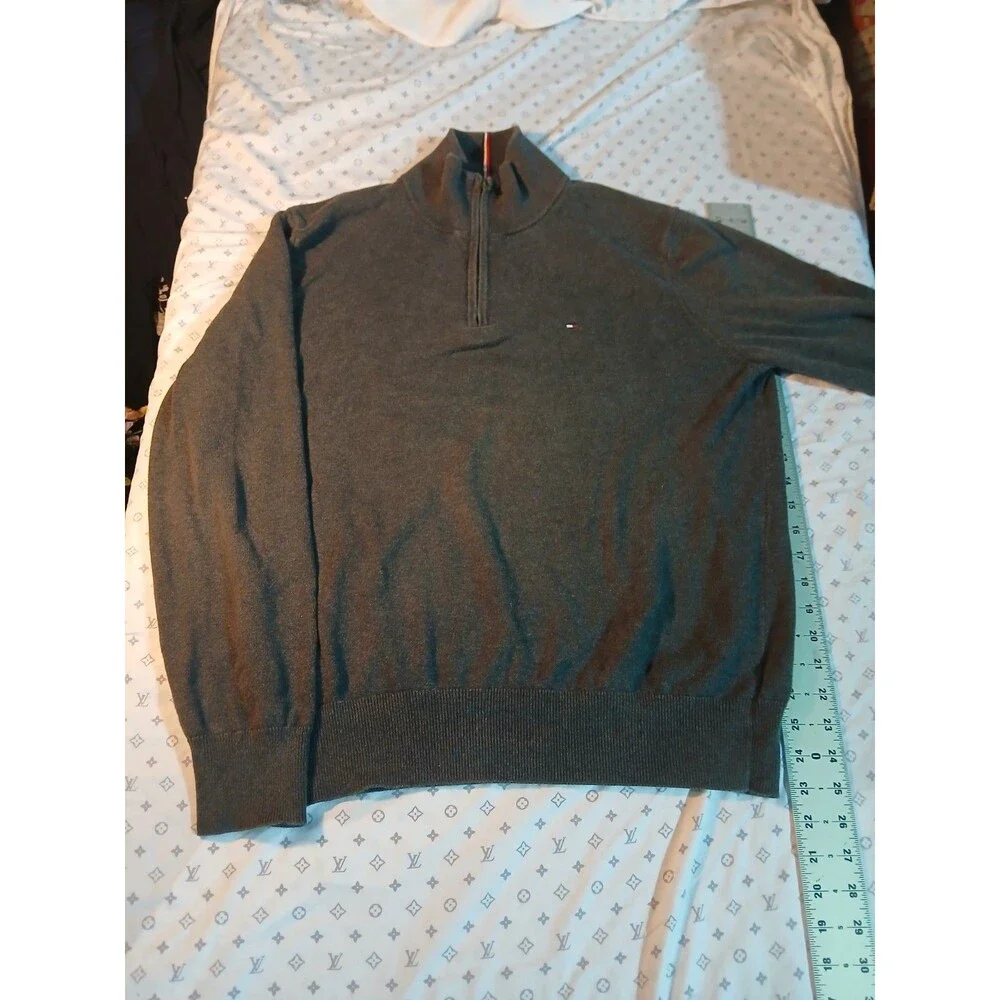 Tommy Hilfiger Sweater Mens L Gray Half Zip Pullover Flag Logo Knit Mock Neck